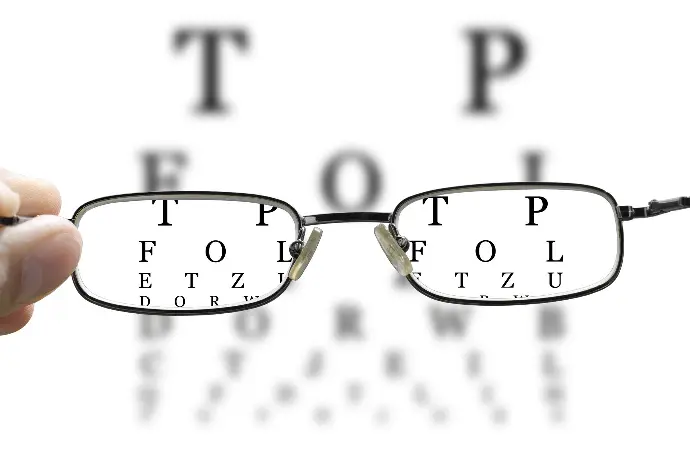 Glasses-letters-Vision-Advisory